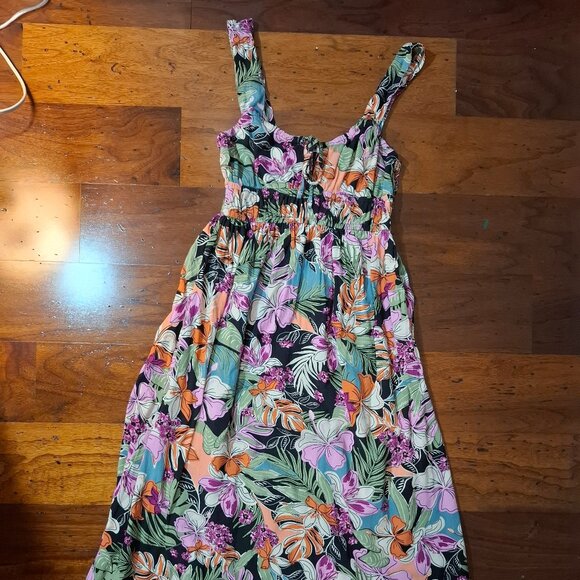 Floral Tripocal Roxy ankle length Dress - Picture 4 of 9